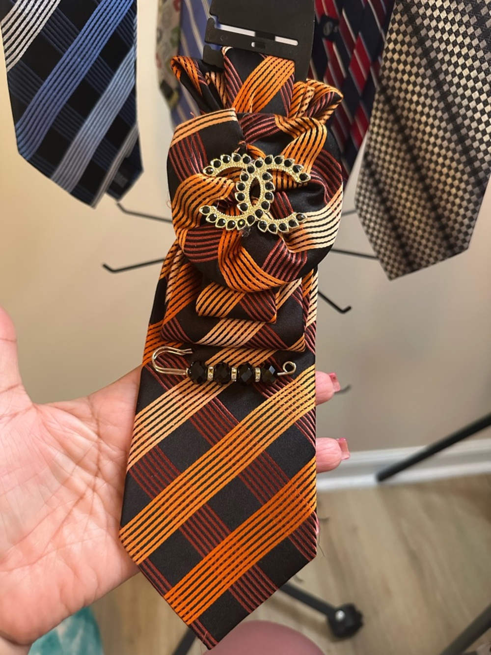 Designer-Inspired Orange and Brown Striped Women’s Tie with Brooch